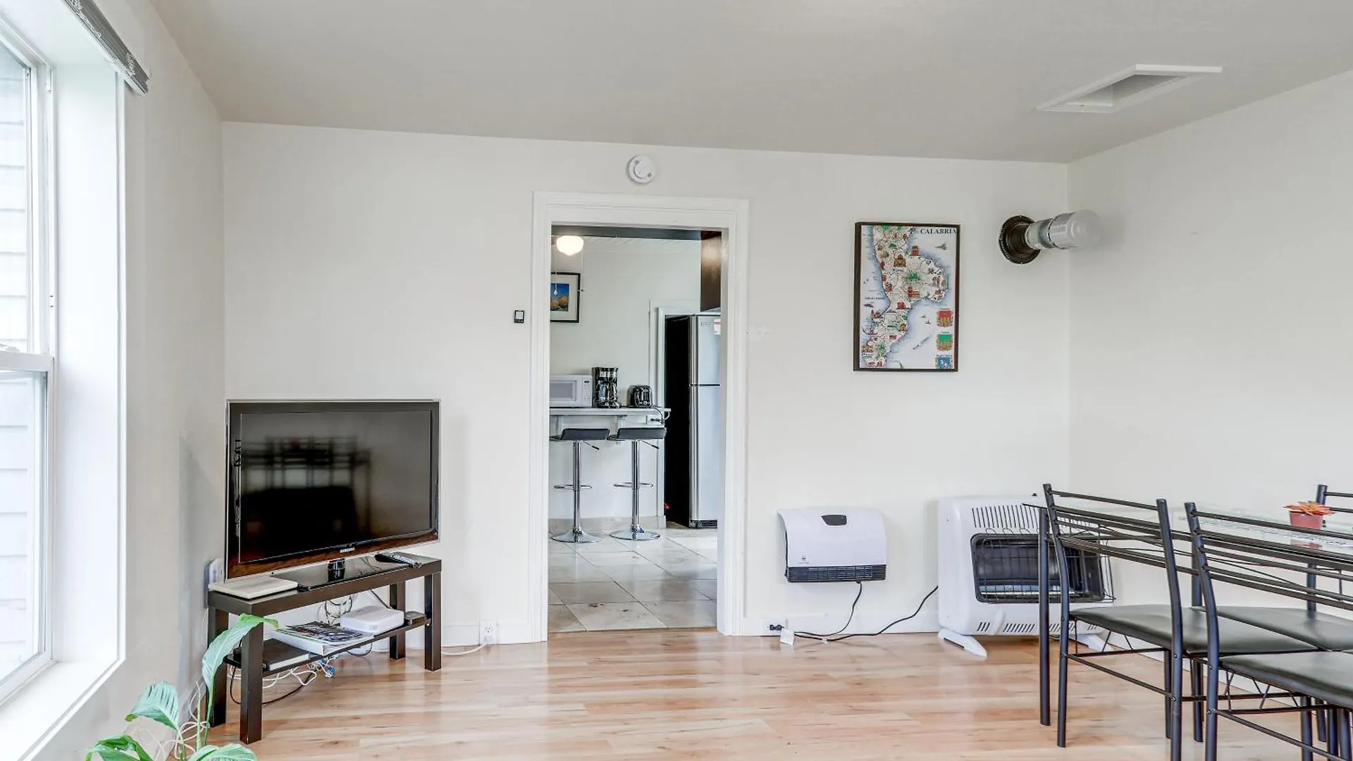 Holiday home 1 Mi To Light Rail Cozy And Convenient Seattle Home