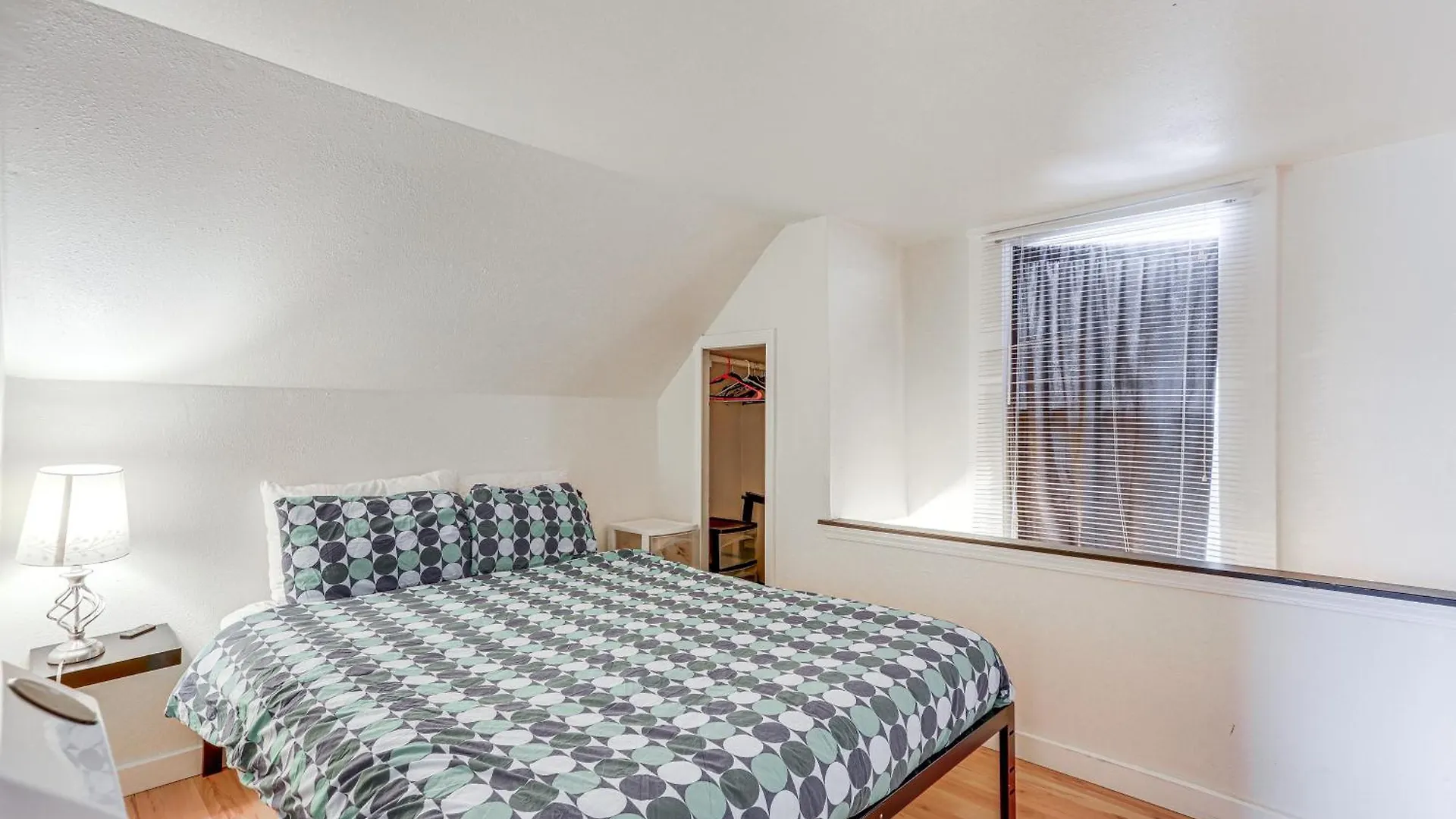 1 Mi To Light Rail Cozy And Convenient Seattle Home 0*,