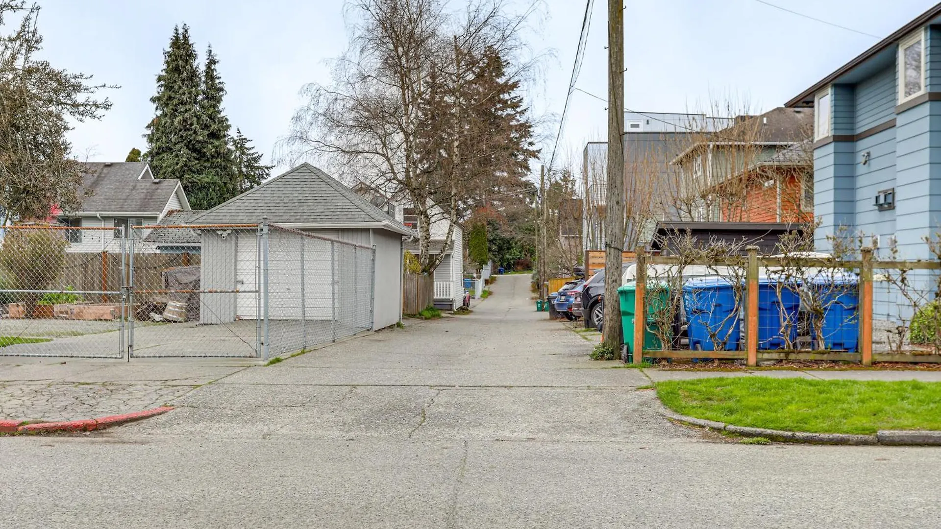 1 Mi To Light Rail Cozy And Convenient Seattle Home